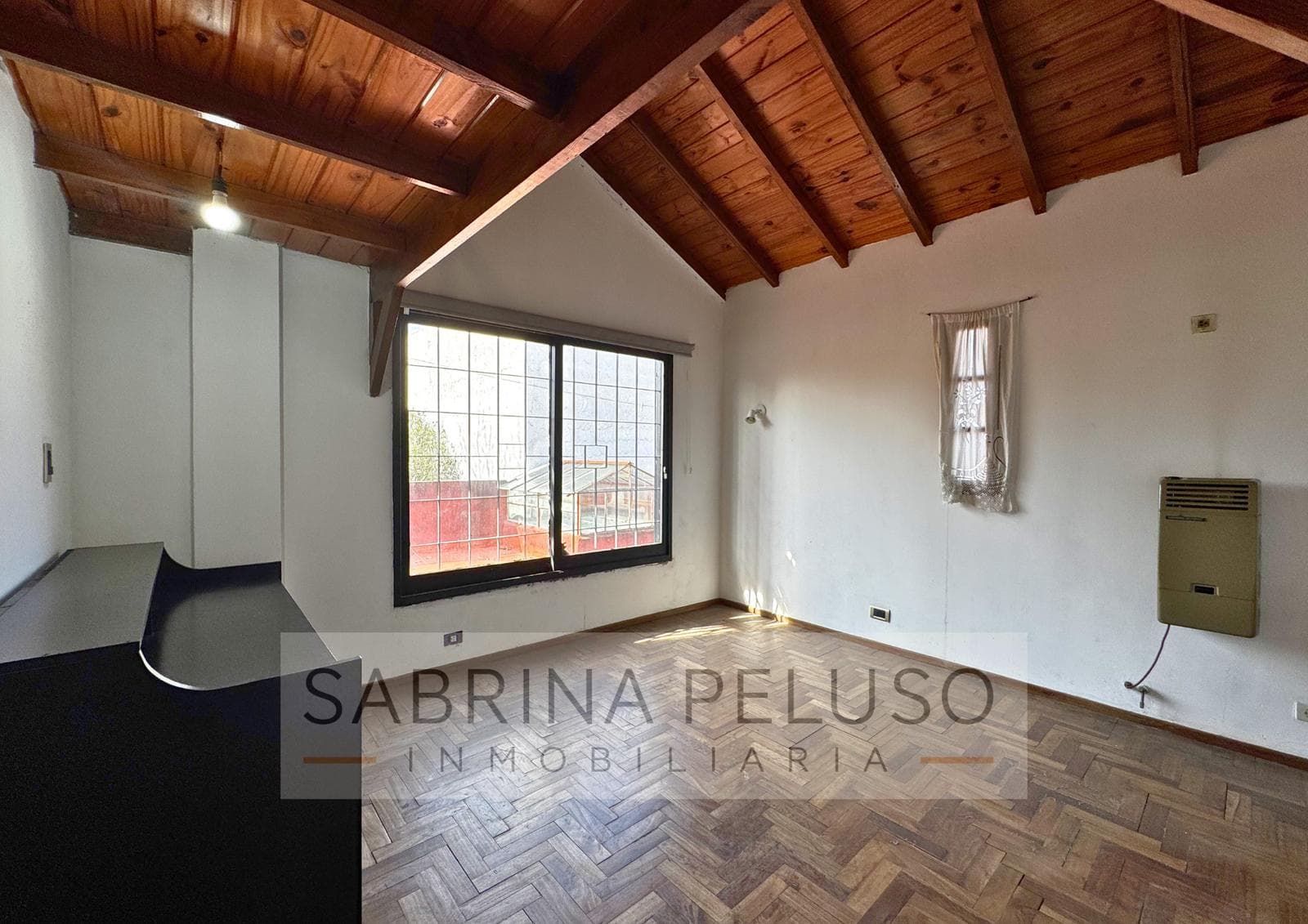 5-room penthouse for sale in Moreno—qualifies for CRED financing