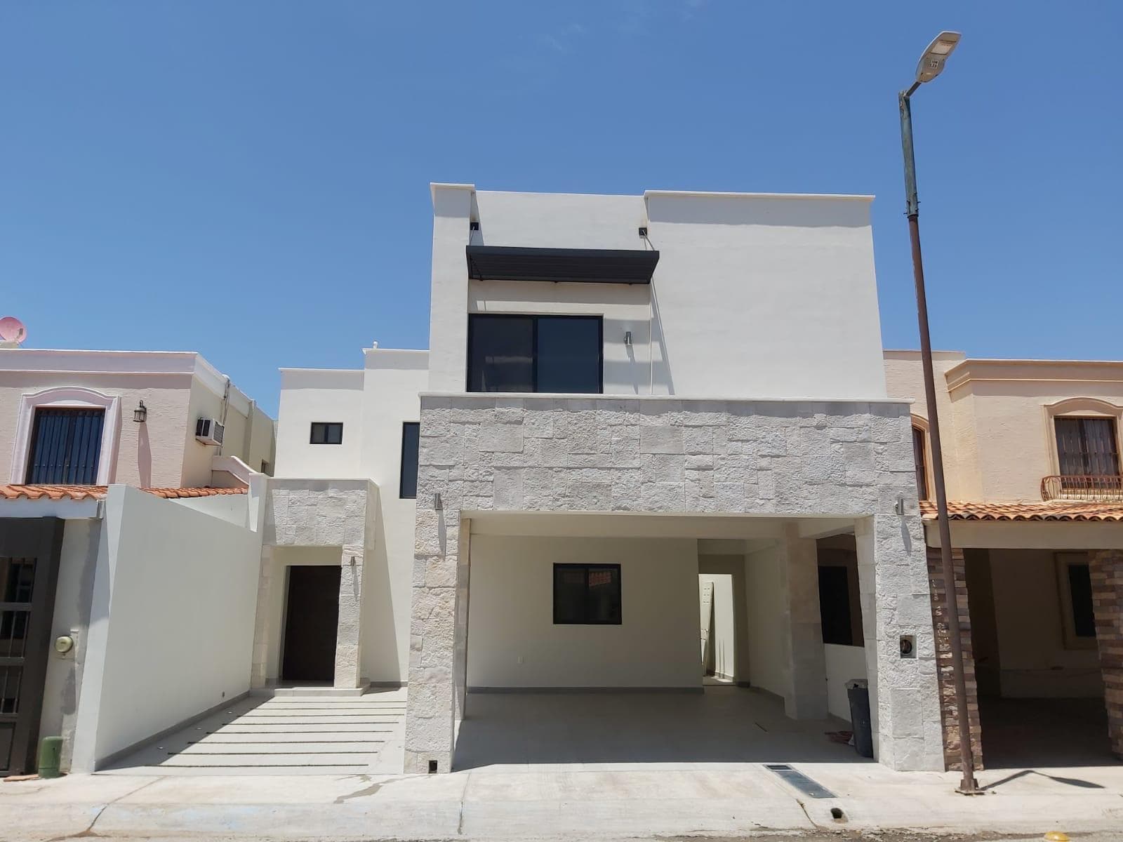 House for Sale in Real de Quiroga Residencial, Madrigal Section