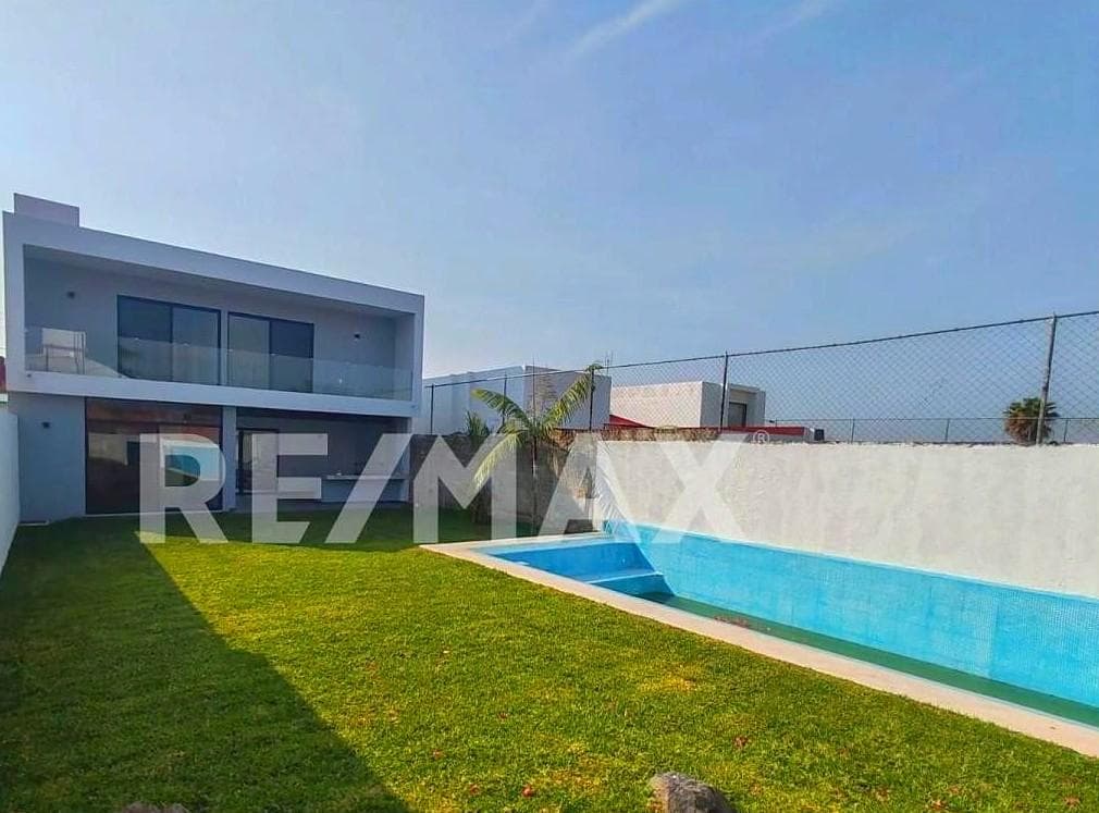 House for Sale in the Real de Oaxtepec Subdivision