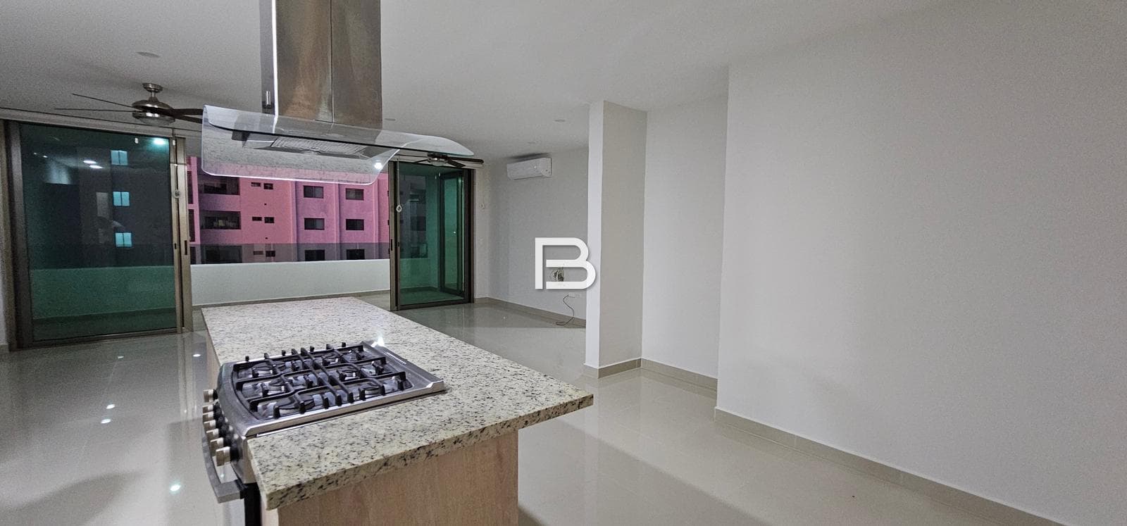 Apartment for Rent at Aqua Residencial