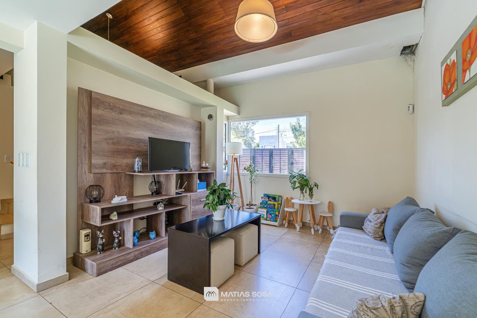 House in Las Colinas, P. Ramos - For Sale - Modern - Park