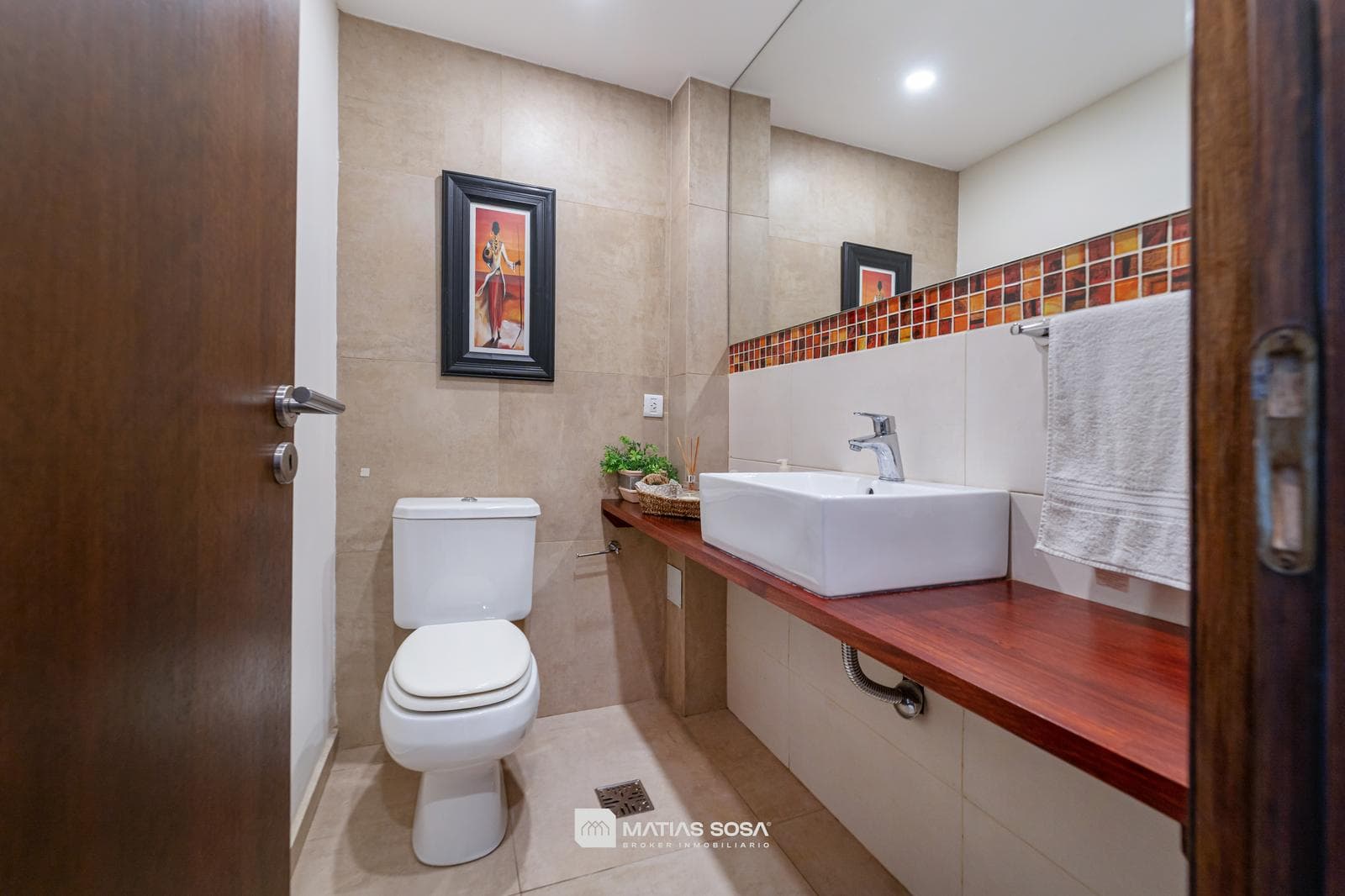 House in Las Colinas, P. Ramos - For Sale - Modern - Park