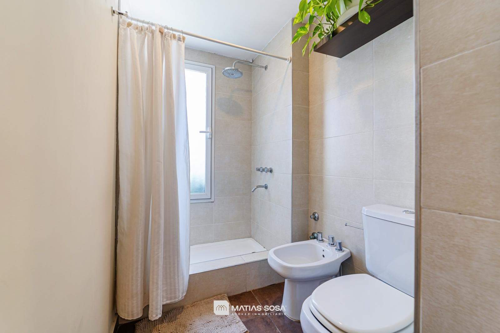 House in Las Colinas, P. Ramos - For Sale - Modern - Park