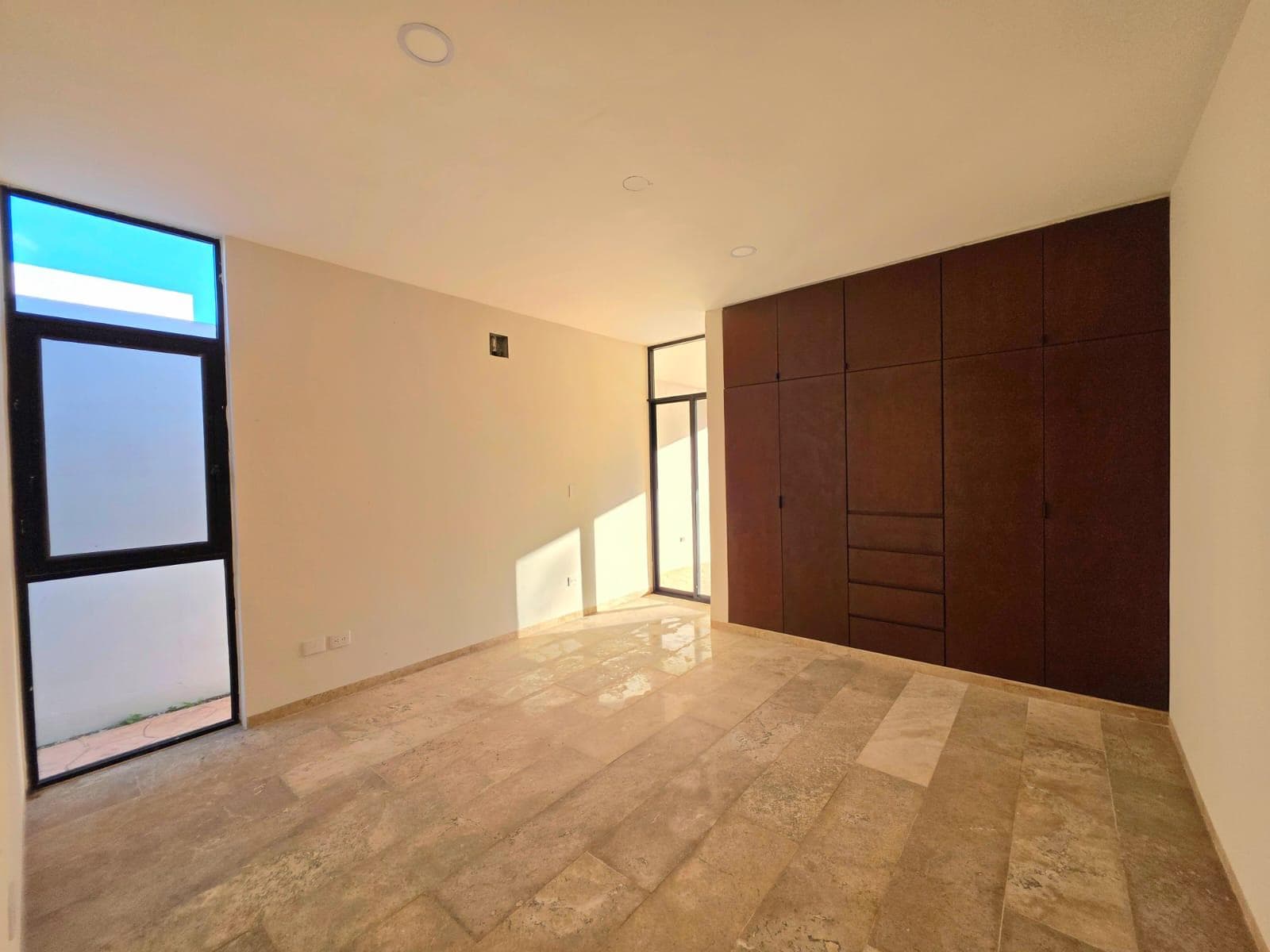 House for Sale in the Varena Cholul Residential Community