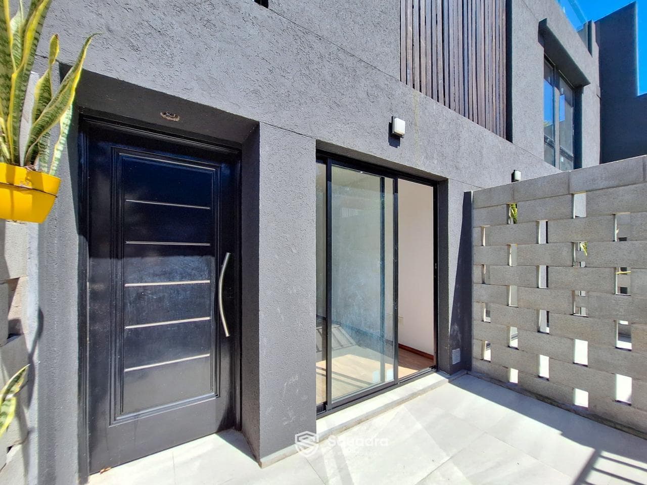 FOR SALE - Brand-new triplex, 2 bedrooms - Barrio Alberdi, Rosario.