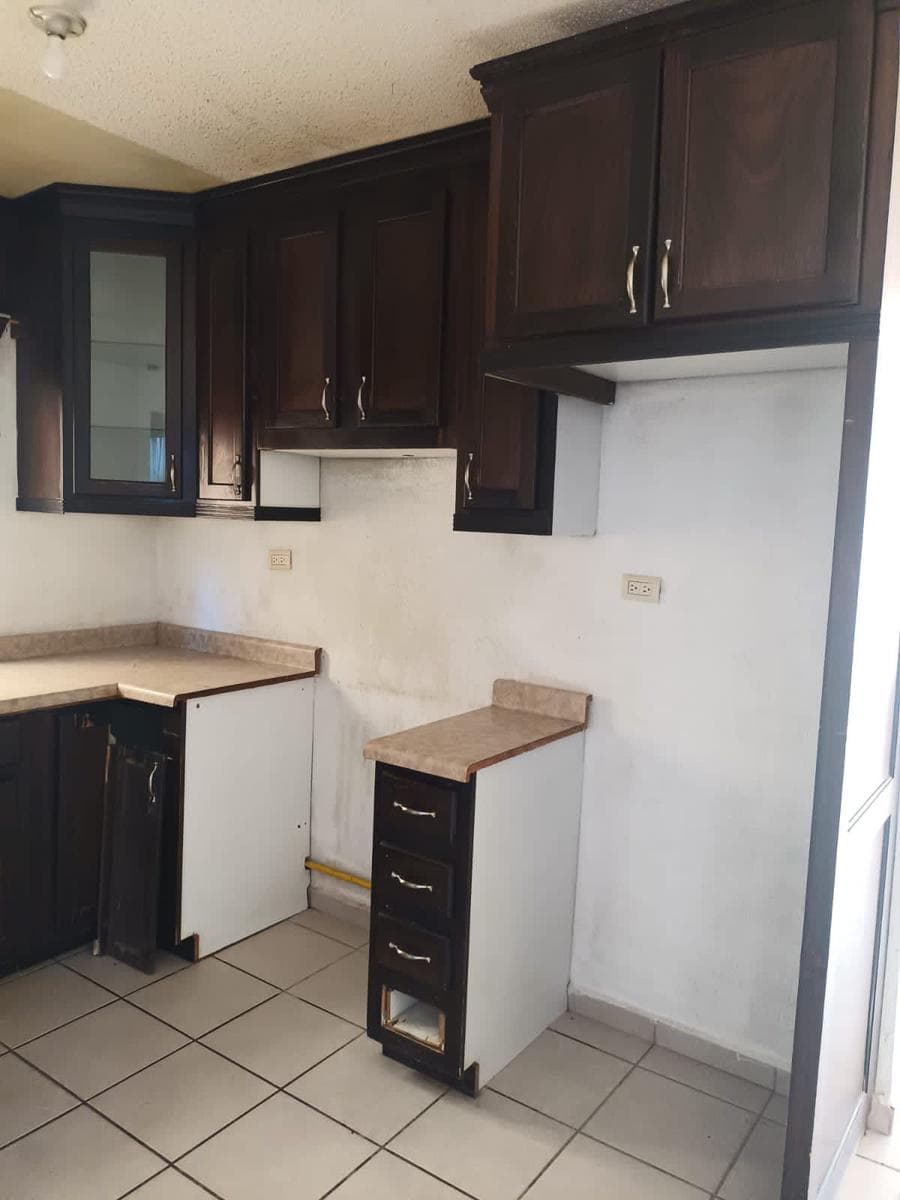House for Sale in Puerta Real, Phase 7