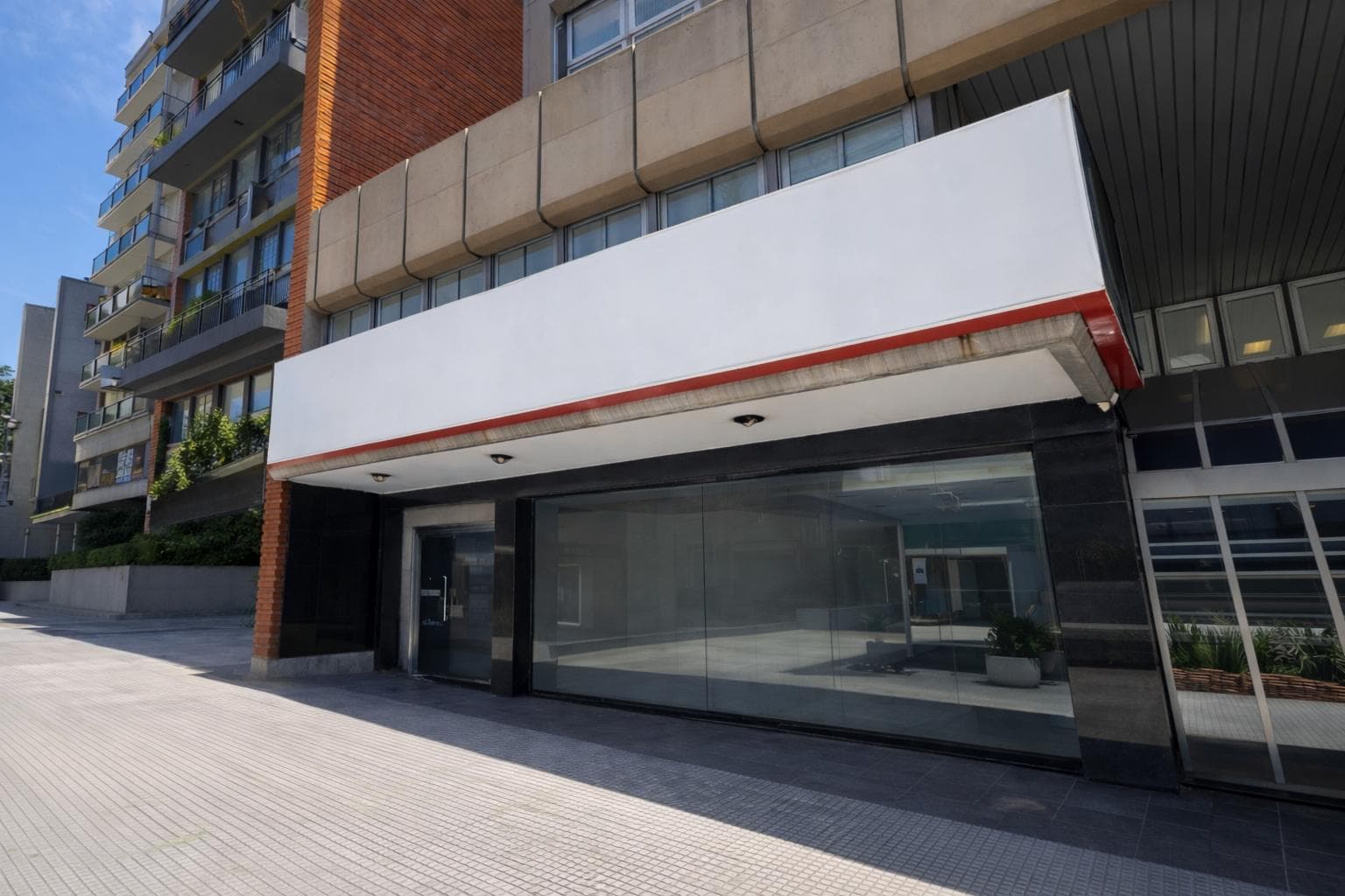OFFICE in Retiro—strategic location