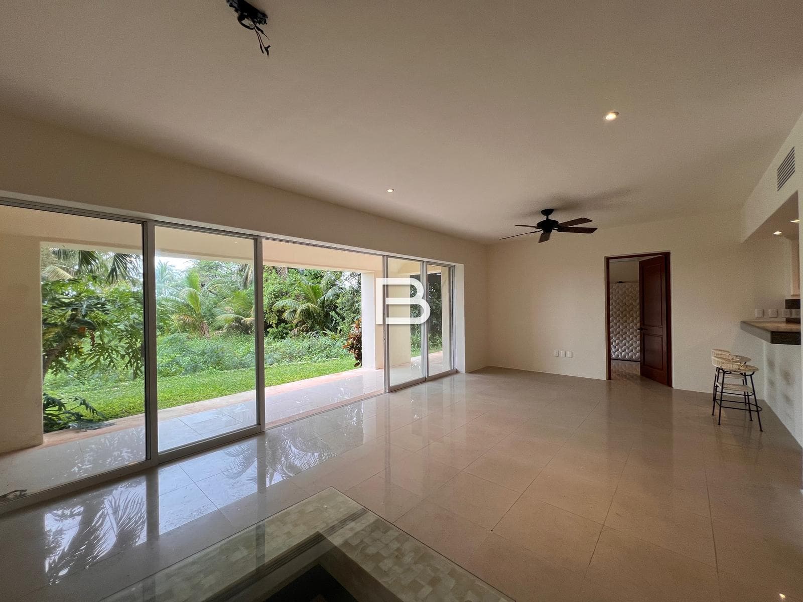 Apartment for Sale in Isla Bonita, Pok Ta Pok