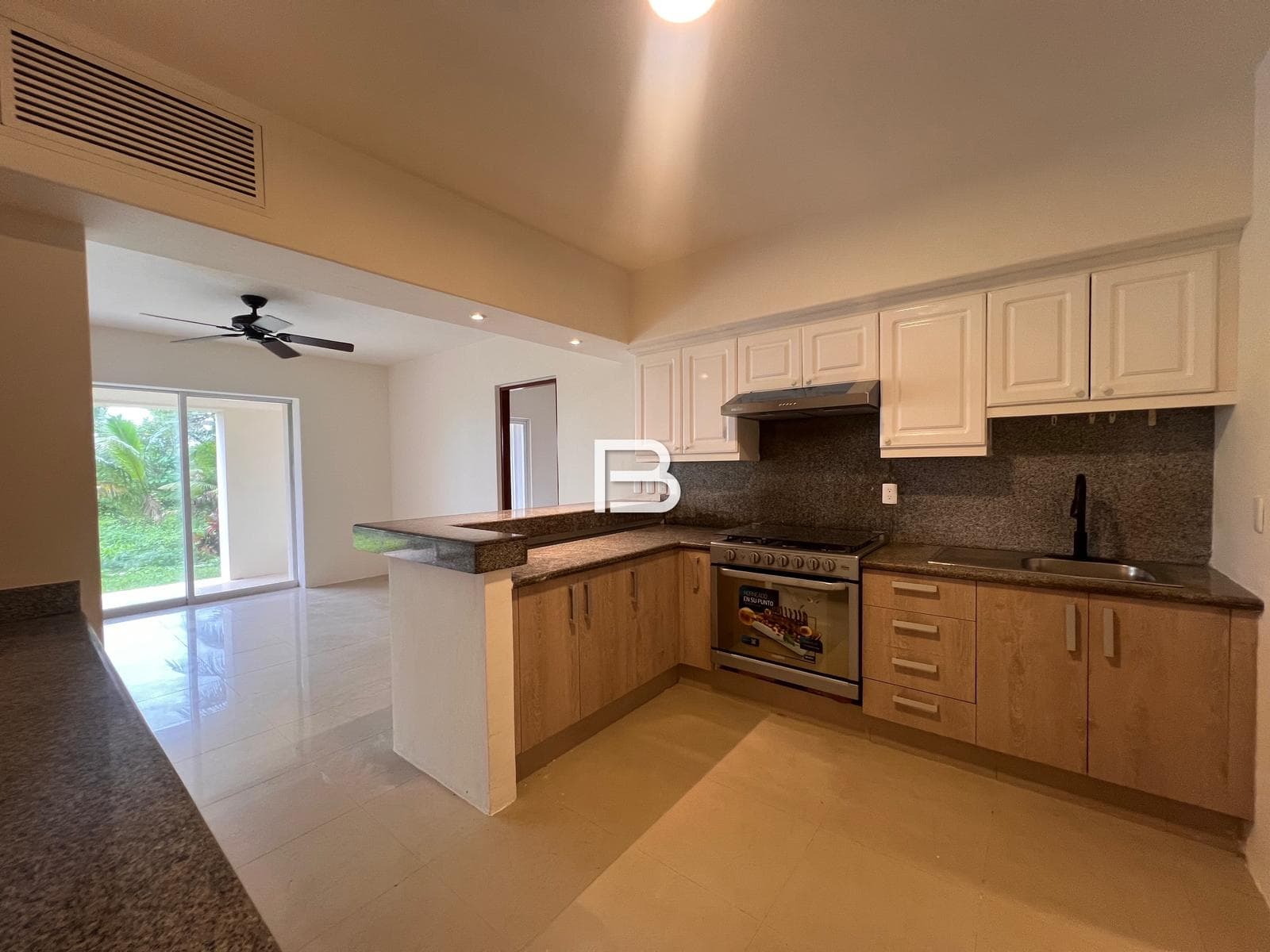 Apartment for Sale in Isla Bonita, Pok Ta Pok