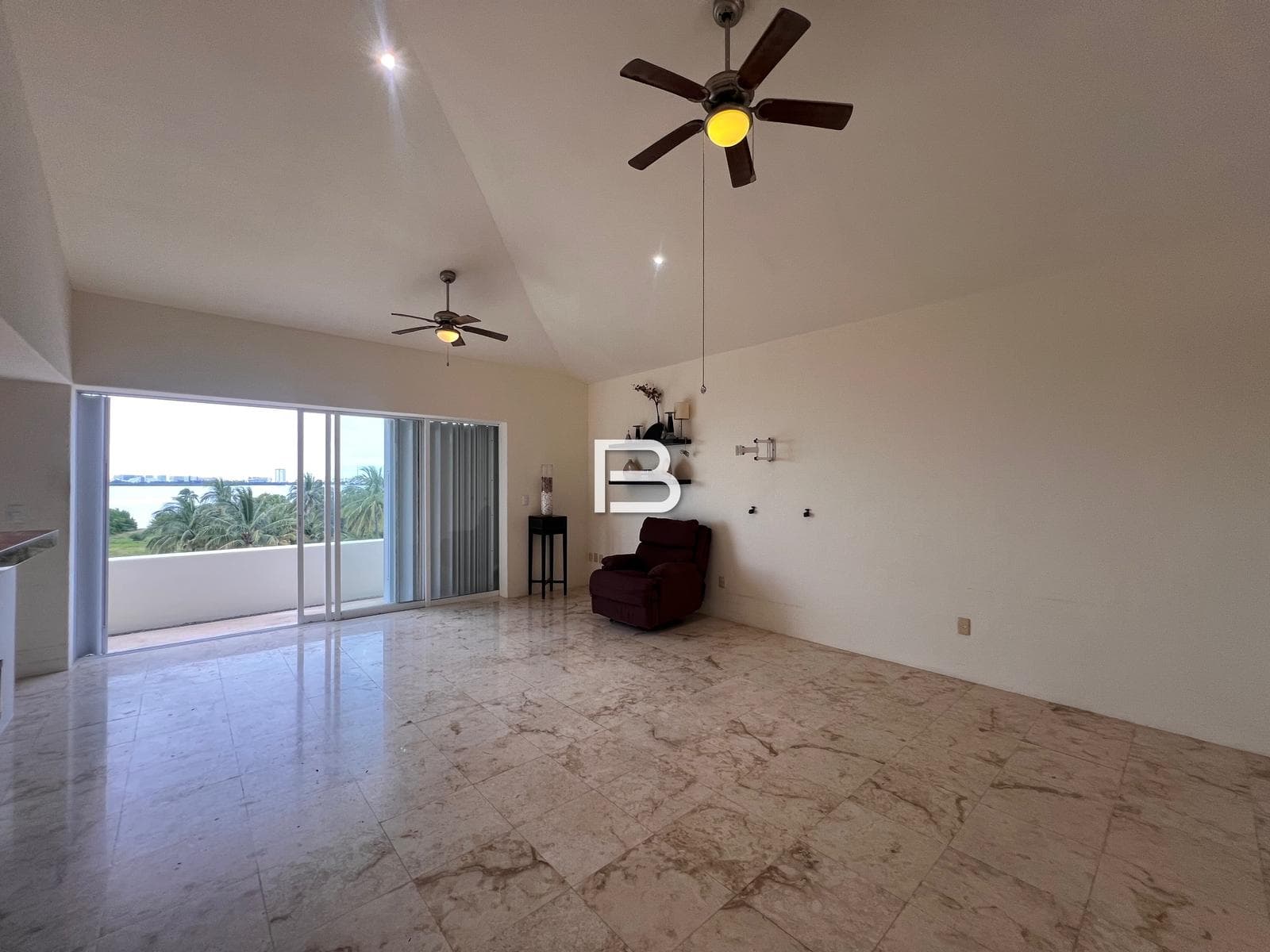 Apartment for Sale in Isla Bonita, Pok Ta Pok