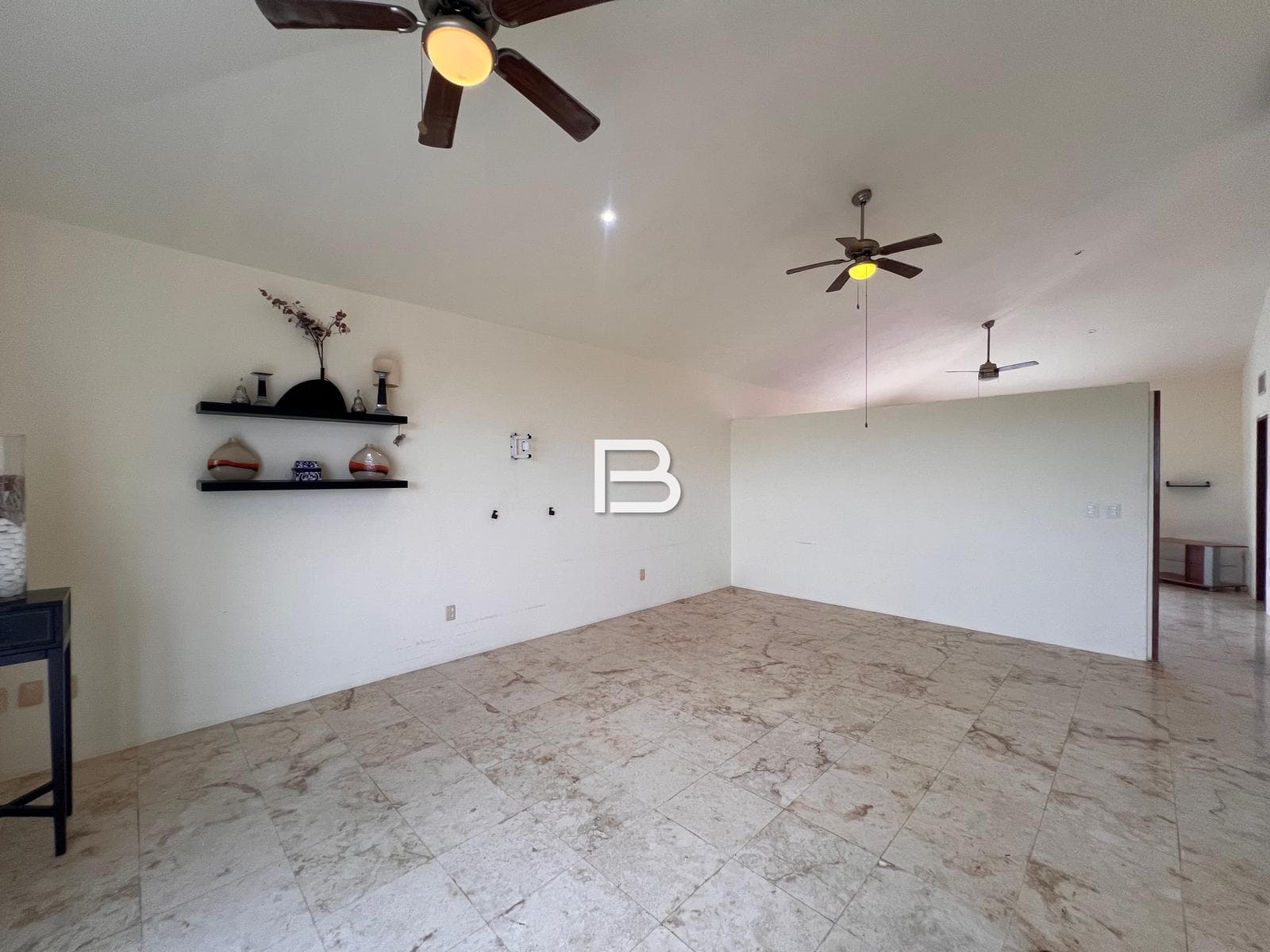 Apartment for Sale in Isla Bonita, Pok Ta Pok
