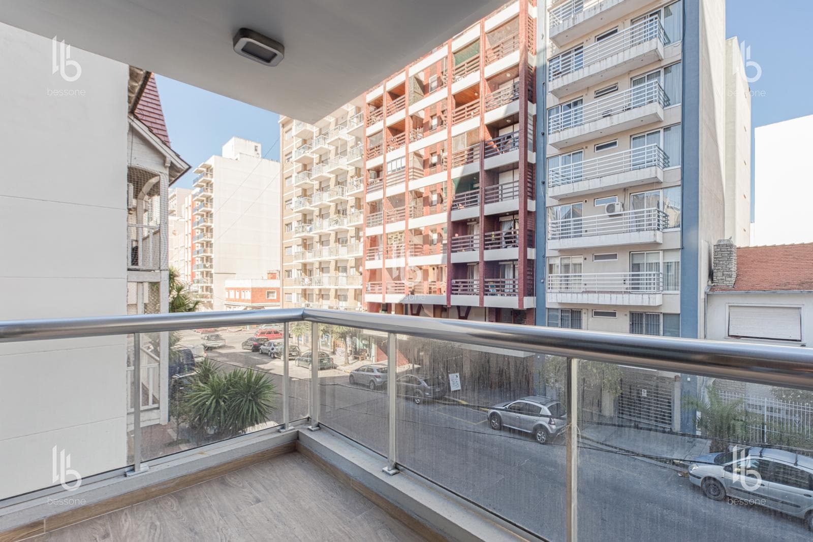 Departamento - La Perla Sur
