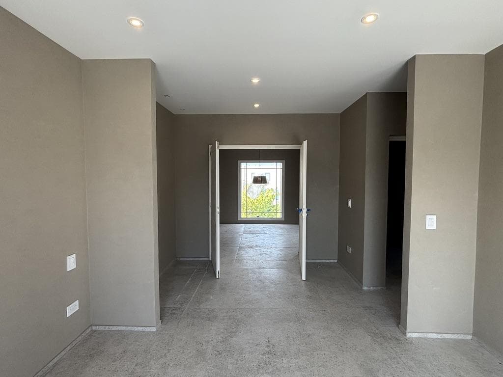 Contemporary Home in Puertos del Lago | Araucarias Neighborhood, 4 Bedrooms (3 en suite), Stylish and Spacious