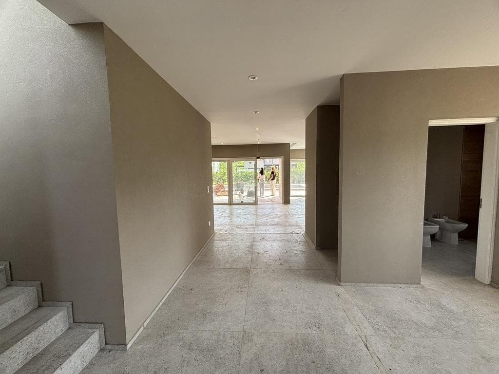 Contemporary Home in Puertos del Lago | Araucarias Neighborhood, 4 Bedrooms (3 en suite), Stylish and Spacious