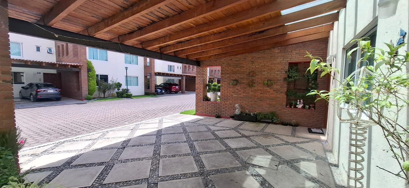 HOUSE FOR SALE IN METEPEC, VIANDAS RESIDENTIAL COMPLEX