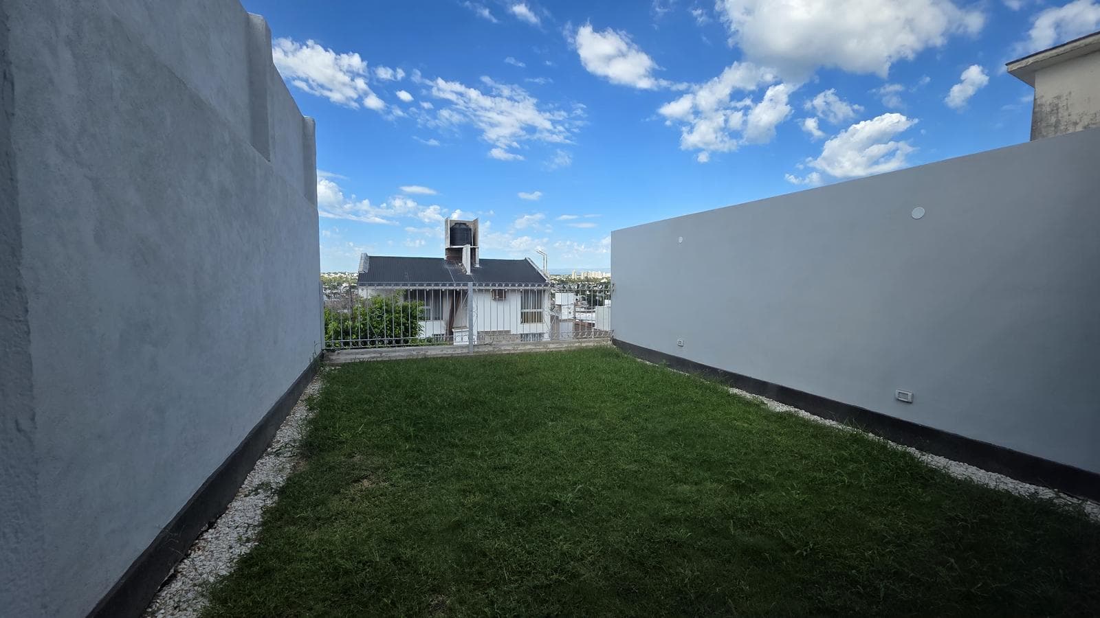 Renovated duplex | Terrace with hot tub and mountain views | 2 parking spaces | Trade-in accepted