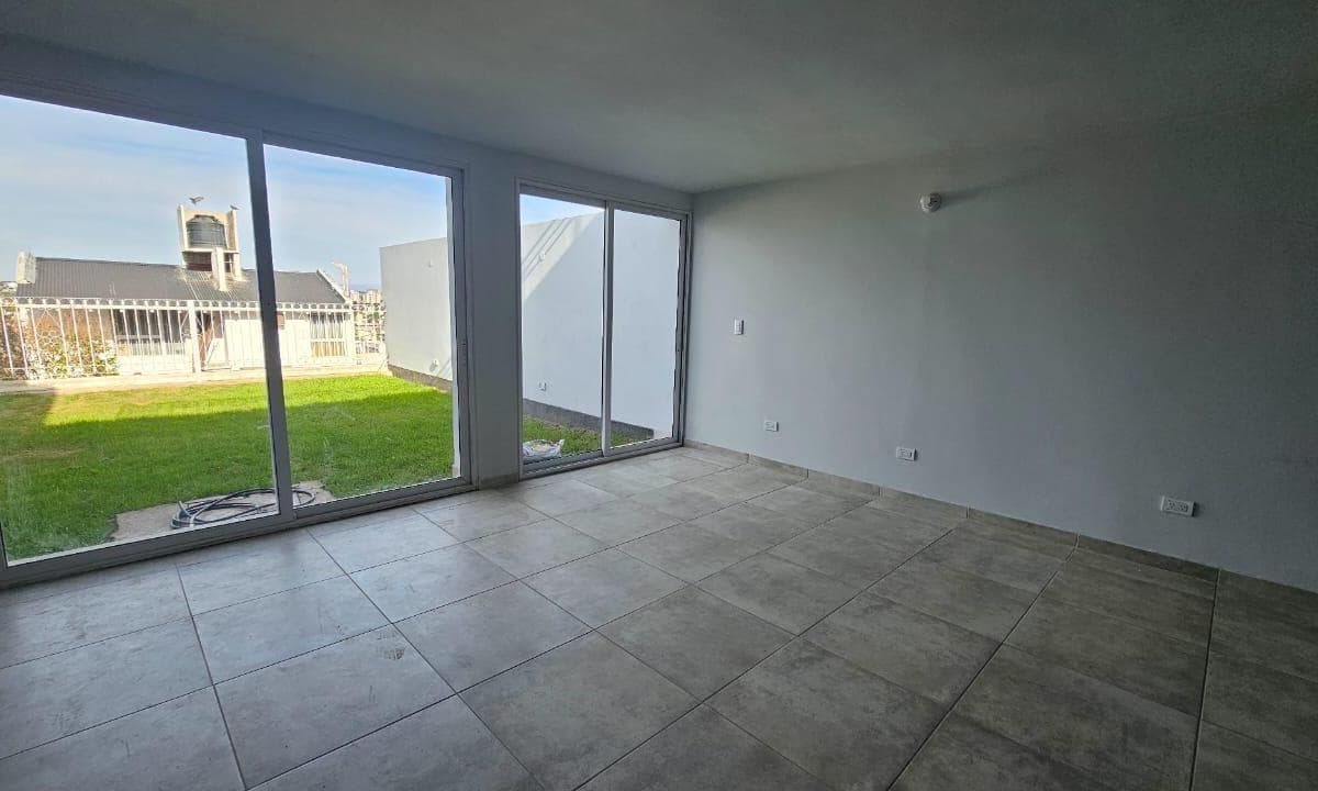 Renovated duplex | Terrace with hot tub and mountain views | 2 parking spaces | Trade-in accepted