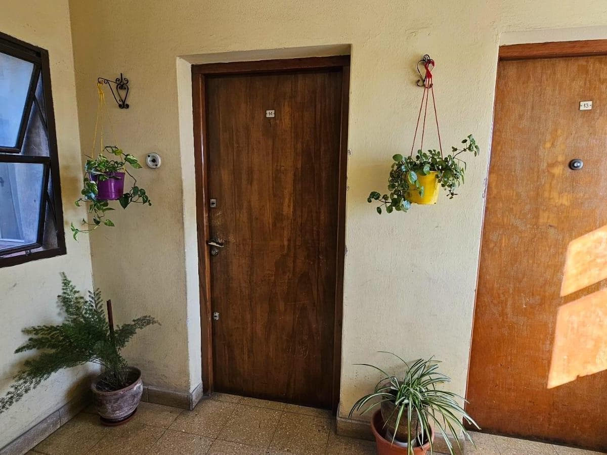 3-BEDROOM APARTMENT WITH A BALCONY, JUST STEPS FROM DOWNTOWN AND ELIGIBLE FOR A MORTGAGE, B ALBERDI