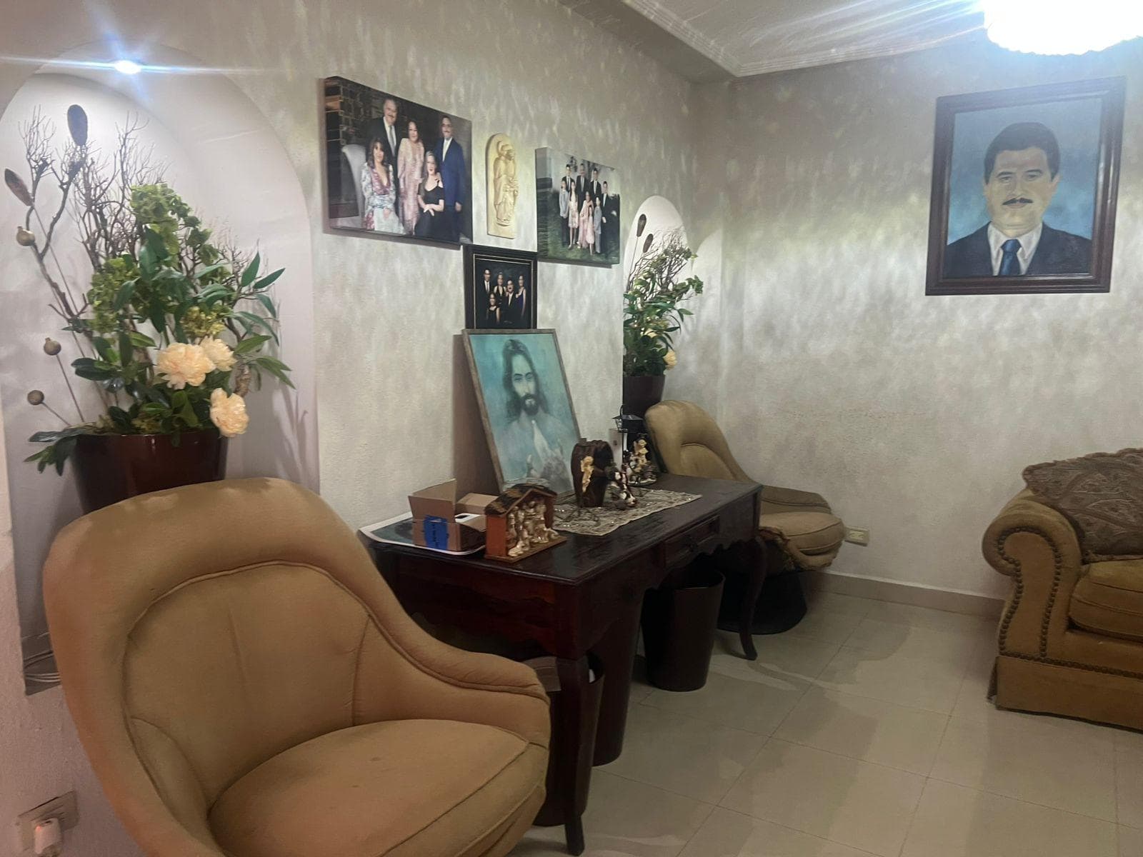 HOUSE FOR SALE IN CUMBRES, 5TH SECTOR