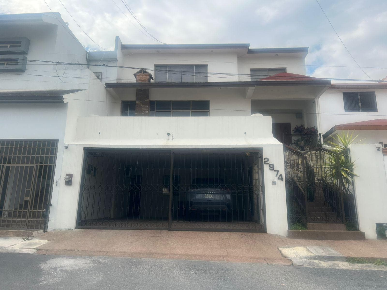HOUSE FOR SALE IN CUMBRES, 5TH SECTOR