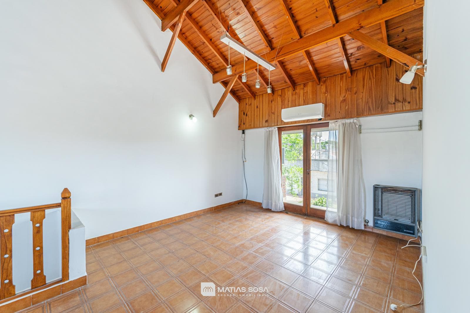 For Sale - 3-room apartment - Patio - Qualifies for financing