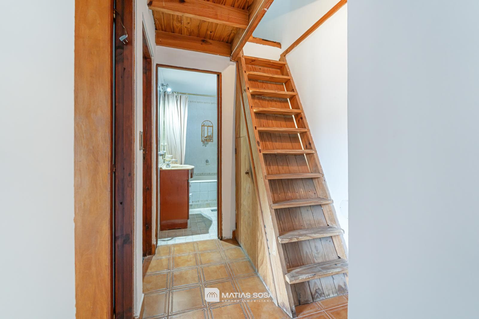 For Sale - 3-room apartment - Patio - Qualifies for financing