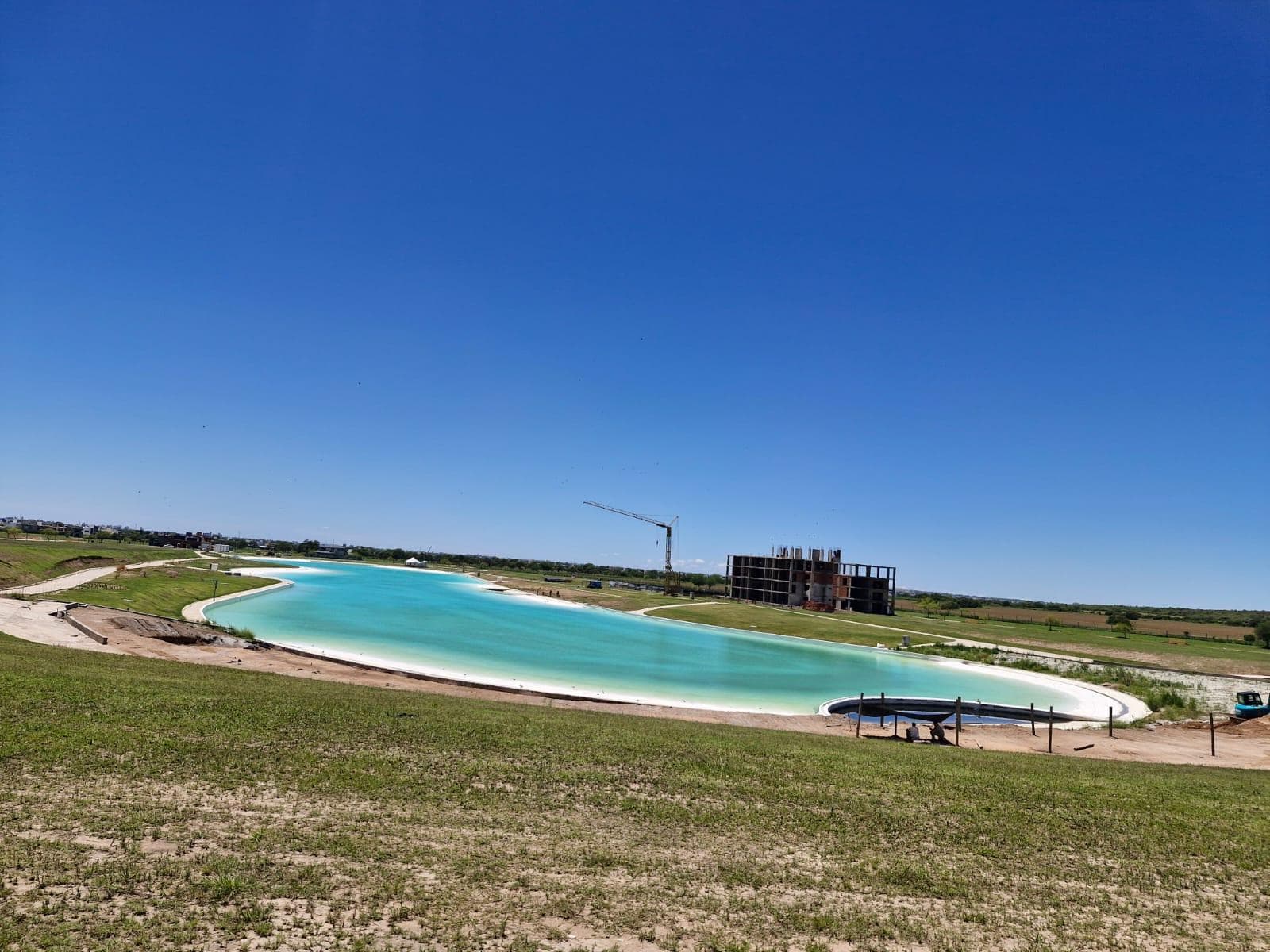 ACQUAVISTA LOTS FOR SALE—500 TO 750 M2