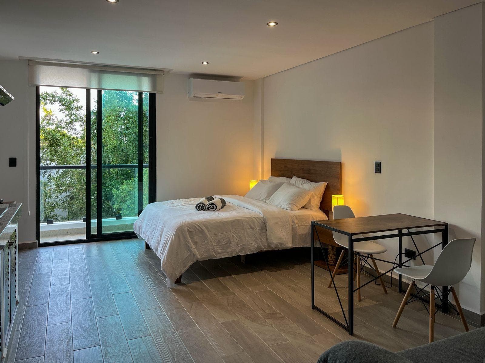 FURNISHED STUDIO FOR RENT IN PLAYA DEL CARMEN, TWO BLOCKS FROM THE BEACH