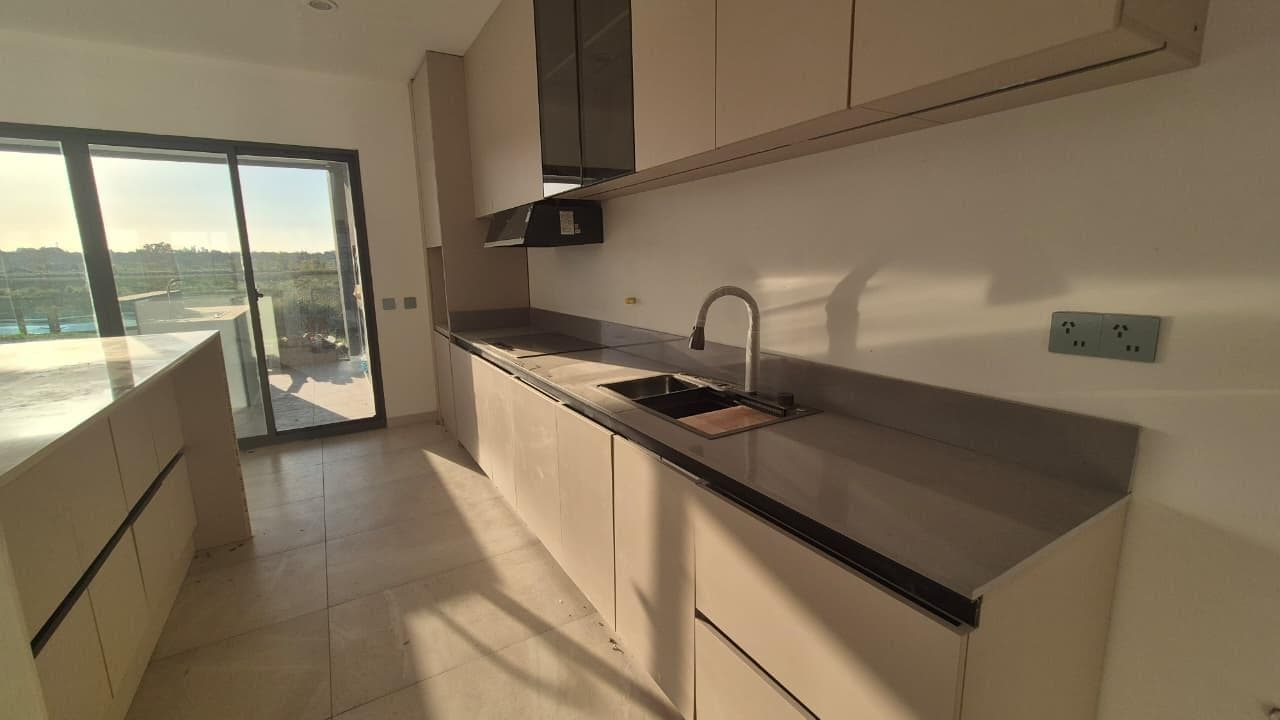 Designer Home in El Naudir
