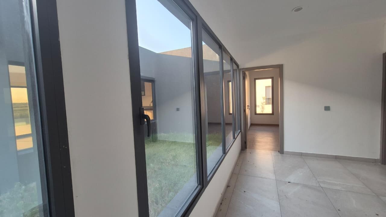 Designer Home in El Naudir