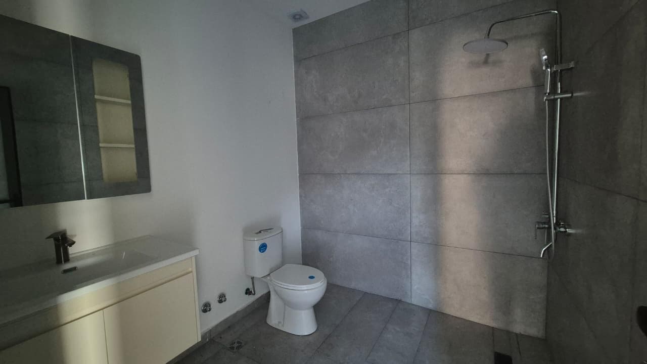 Designer Home in El Naudir