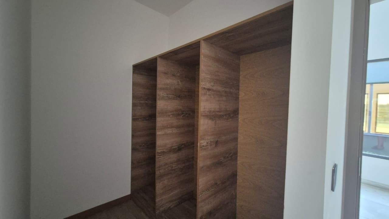 Designer Home in El Naudir