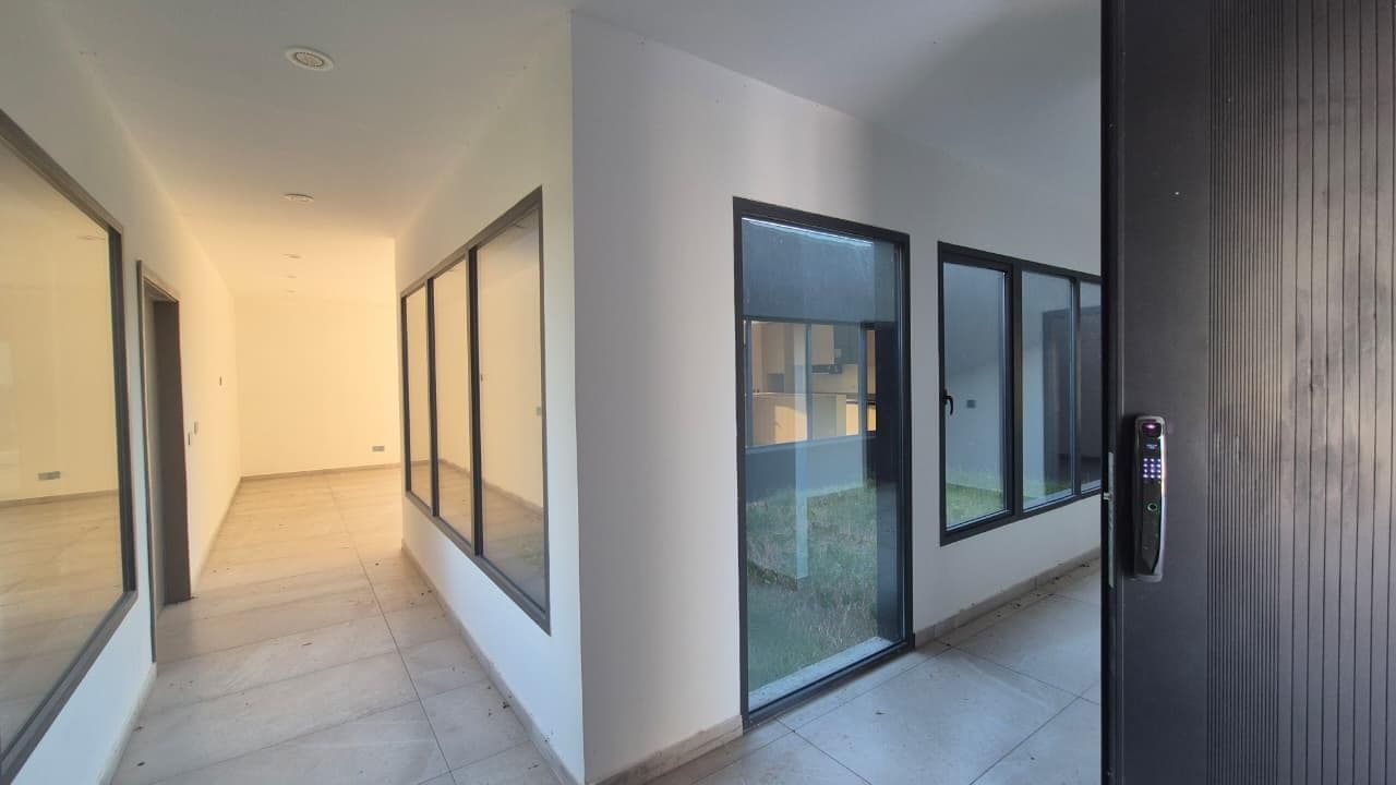 Designer Home in El Naudir
