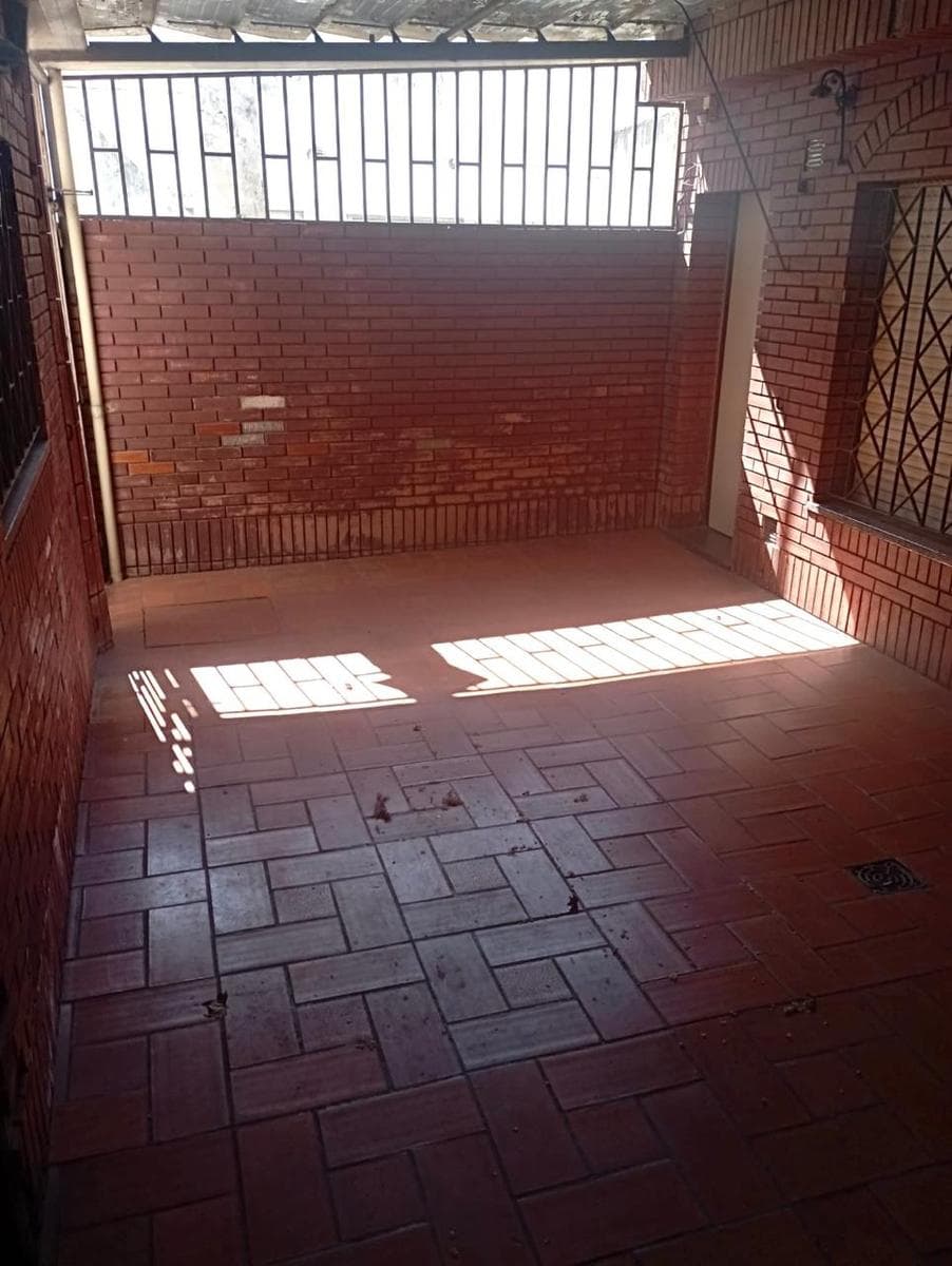 For Sale: 2-Bedroom House with Garage and Yard in the Belgrano Neighborhood