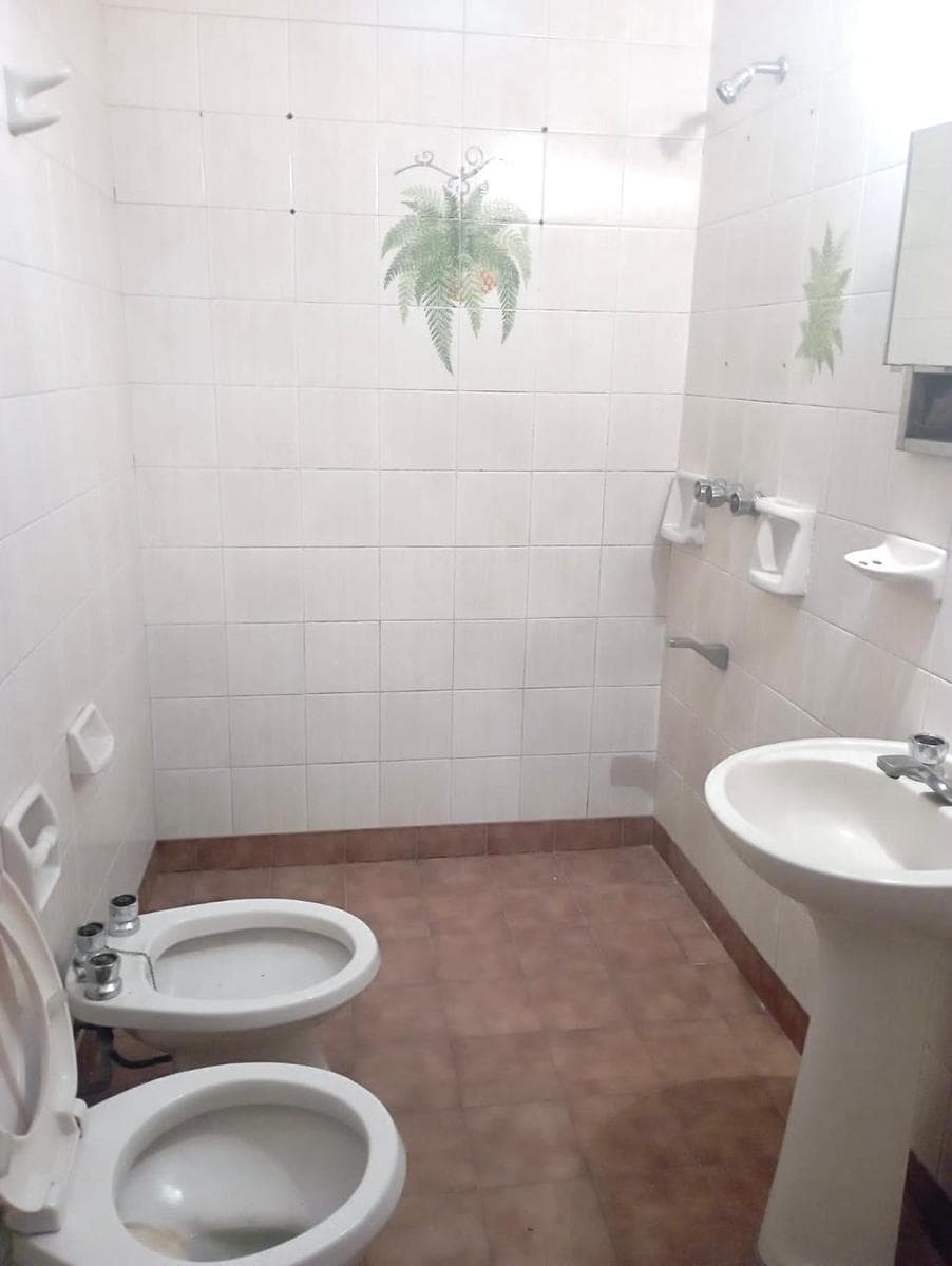 For Sale: 2-Bedroom House with Garage and Yard in the Belgrano Neighborhood