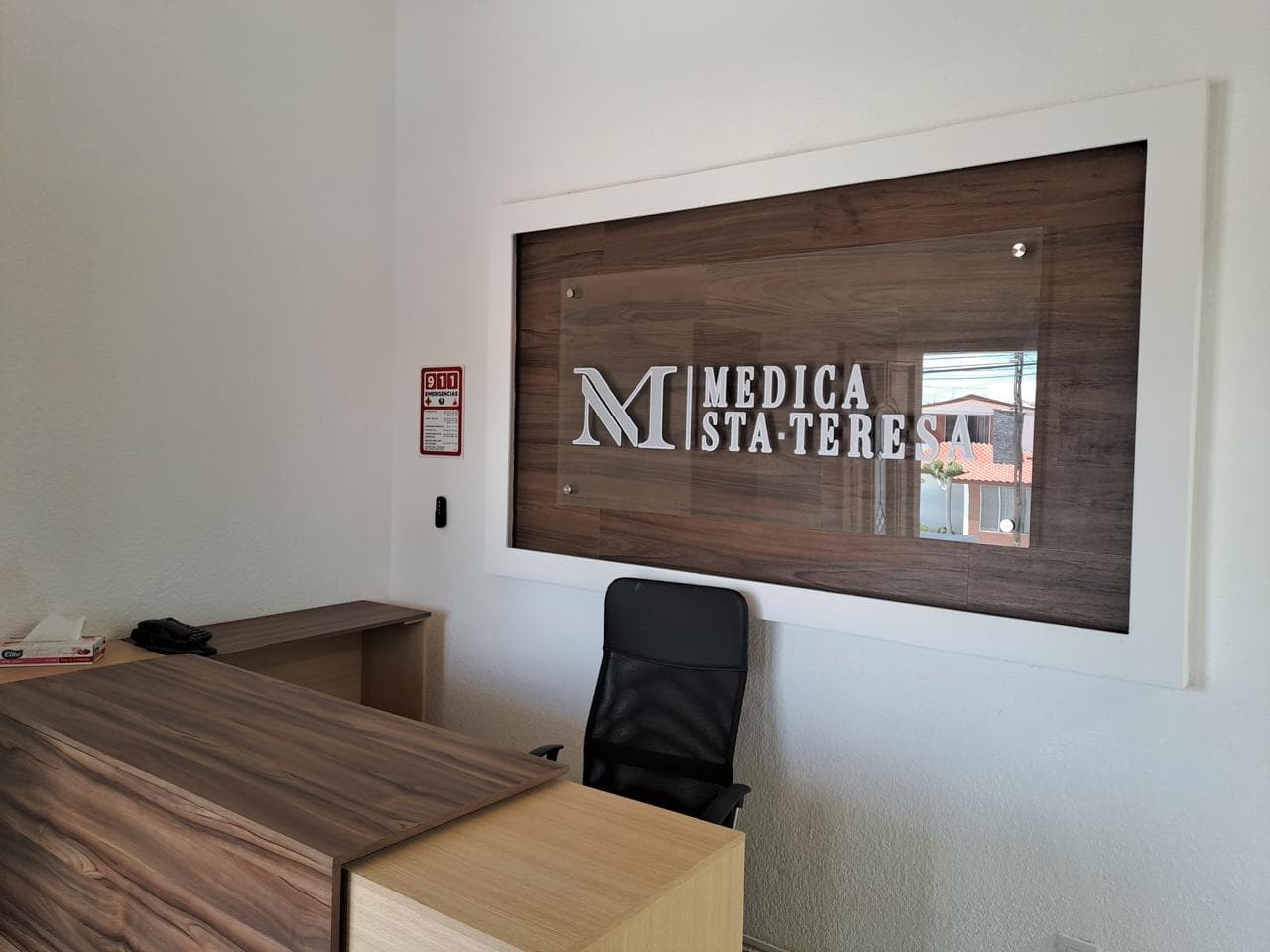 OFFICES OR CONSULTING ROOMS FOR RENT IN LOMAS POR SIERRA LEONA