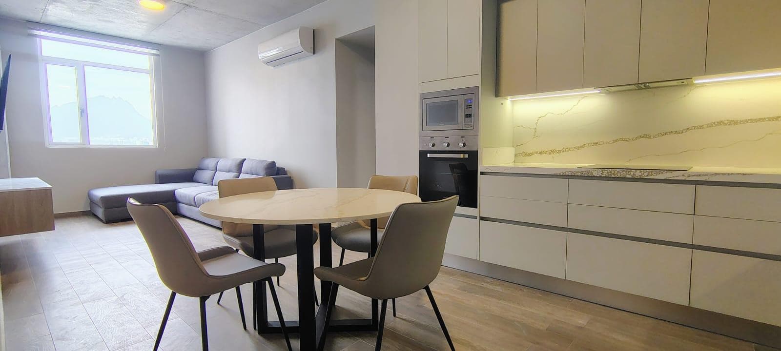 APARTMENT FOR RENT IN SANTA LUCIA - TORRE UNA - FUNDIDORA
