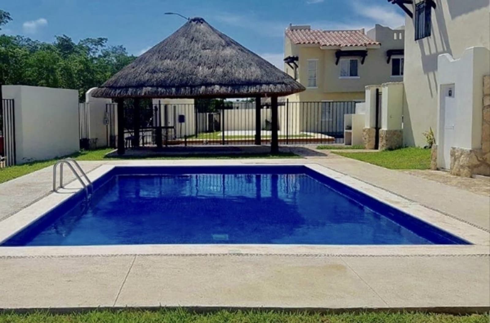 House - Real Bilbao Subdivision