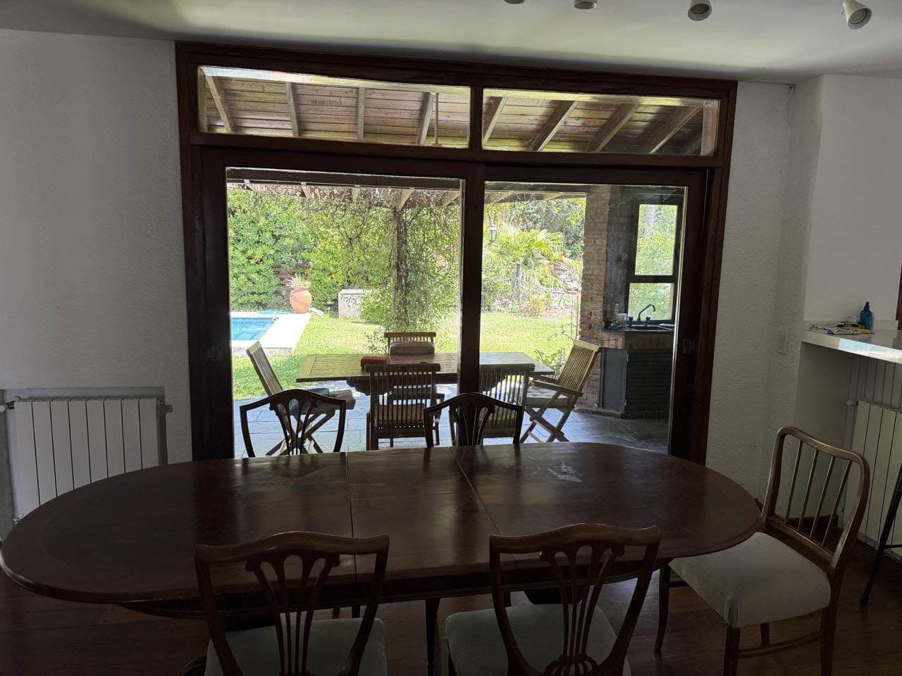 4-room house in the Los Horneros Condominium Complex