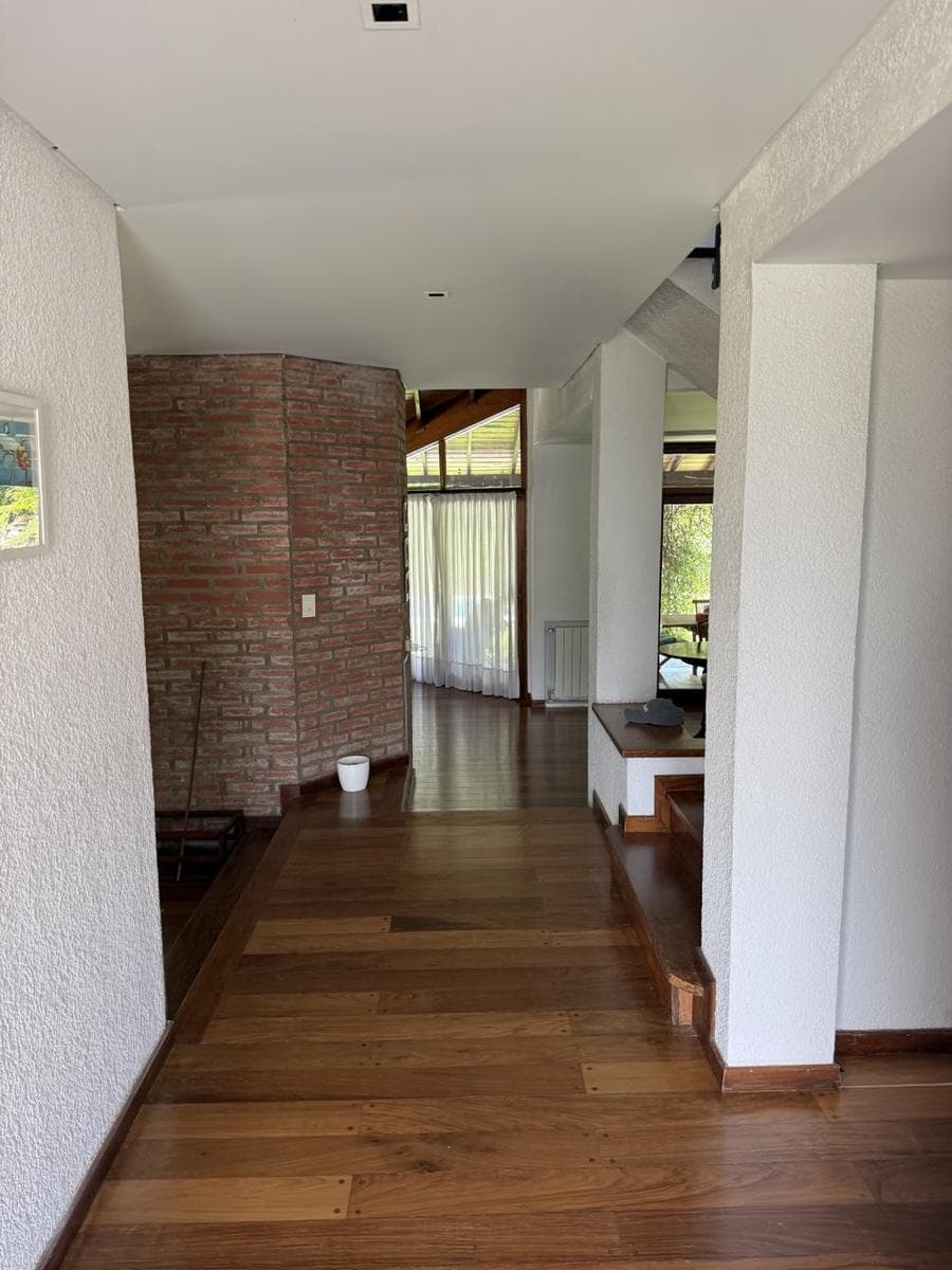 4-room house in the Los Horneros Condominium Complex