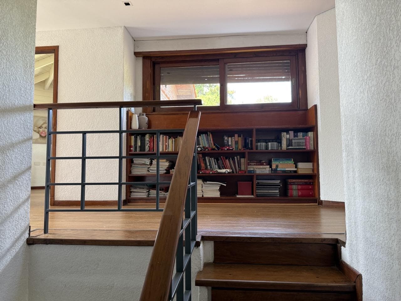 4-room house in the Los Horneros Condominium Complex