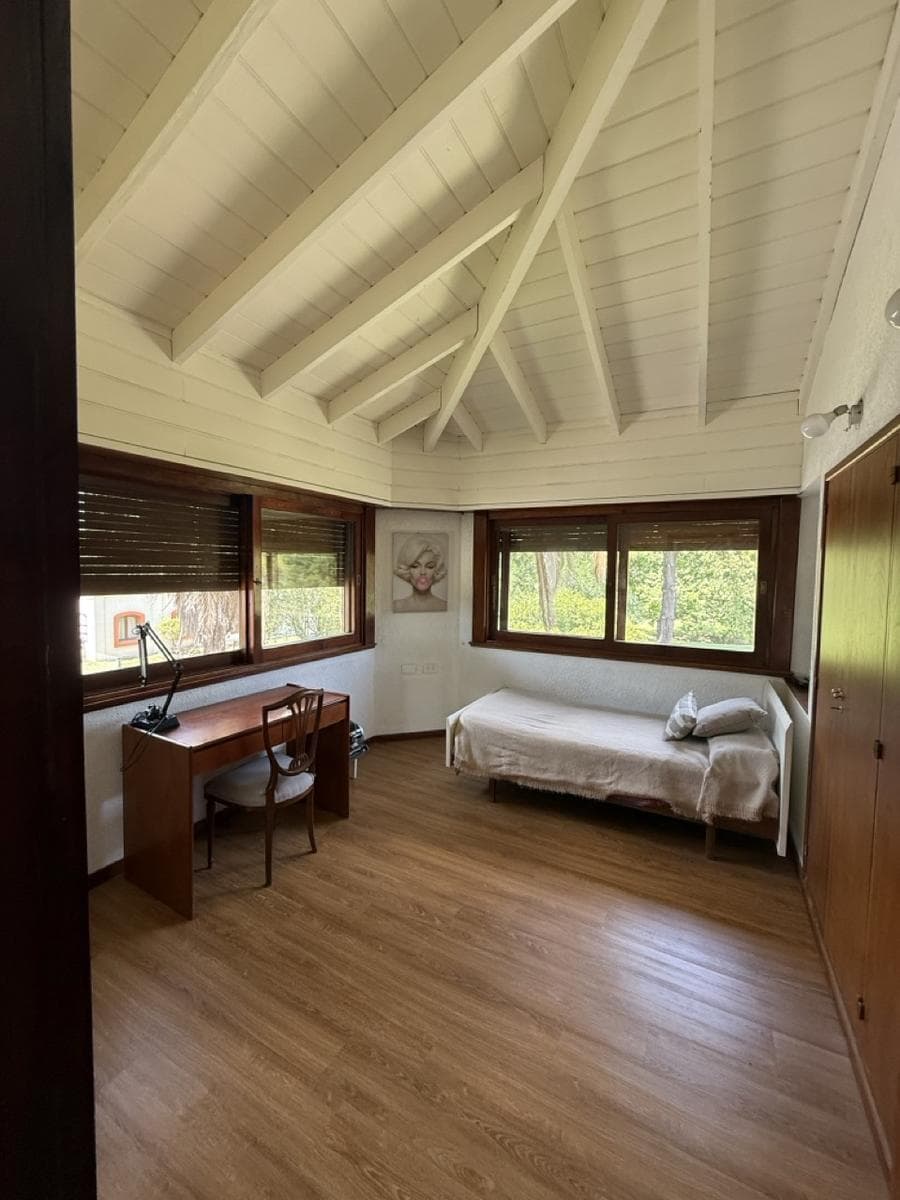 4-room house in the Los Horneros Condominium Complex