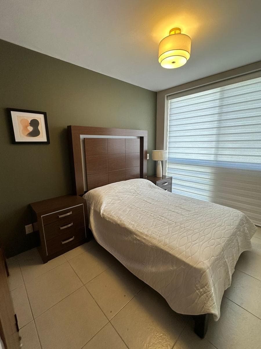 Departamento Amueblado con 3 Recámaras en la Andrade, elevador y alberca