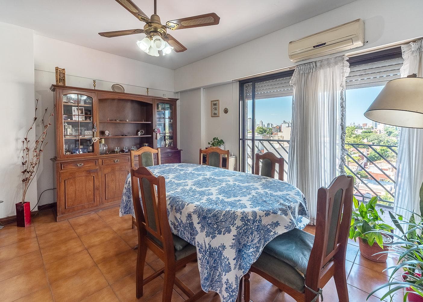 3-Room Apartment for Sale in Remedio de Escalada, Lanús