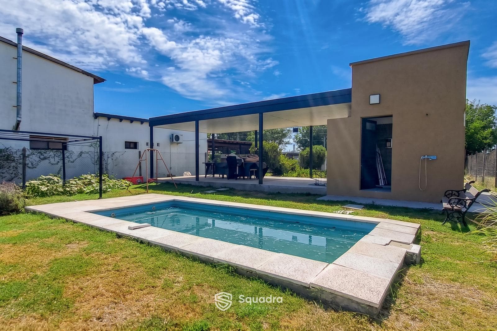 FOR SALE | TRADE - Barbecue area with pool. Very good quality - Punta Chacra - Roldán.
