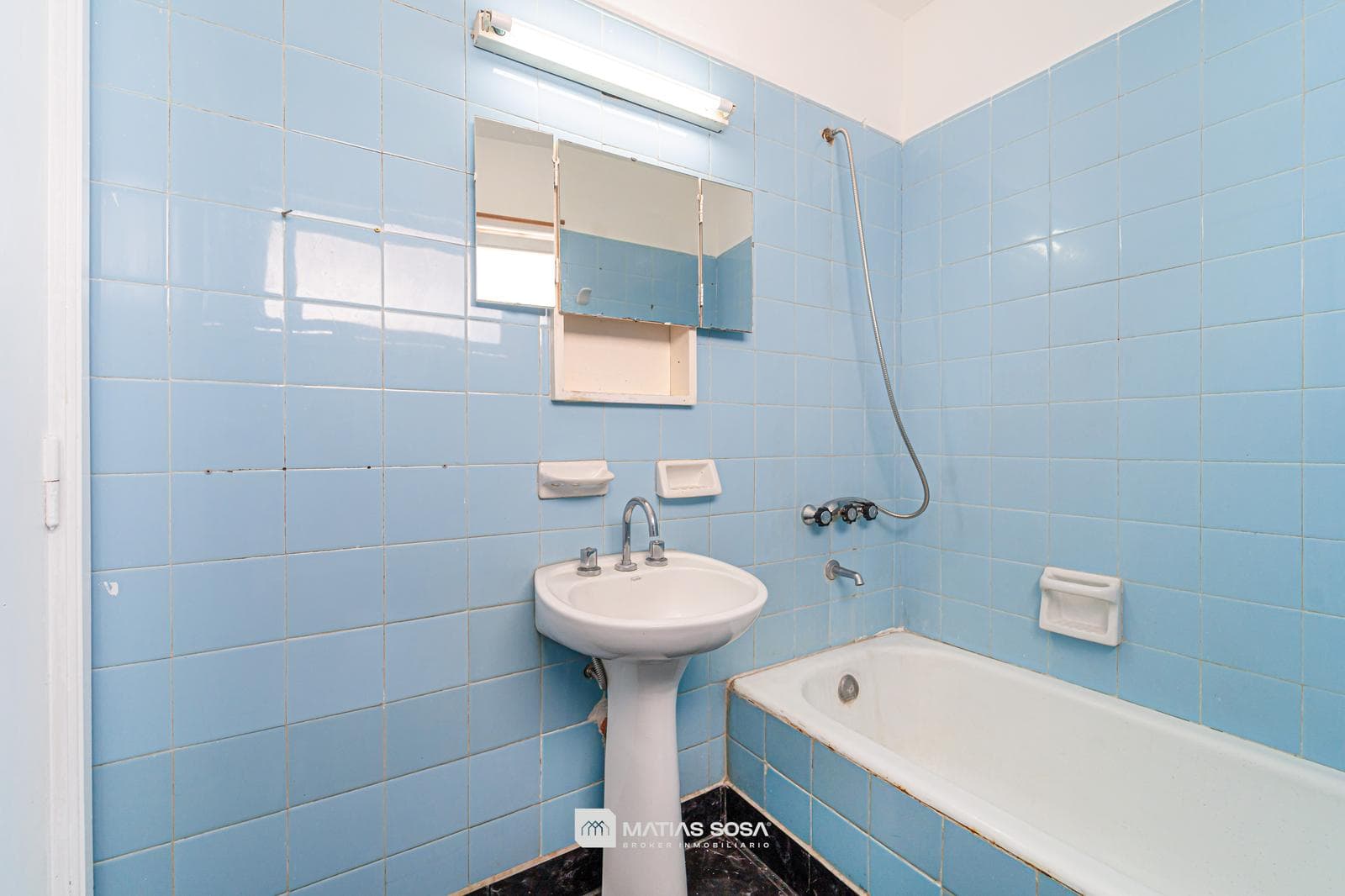 For Sale - 2-Room Apartment - Downtown