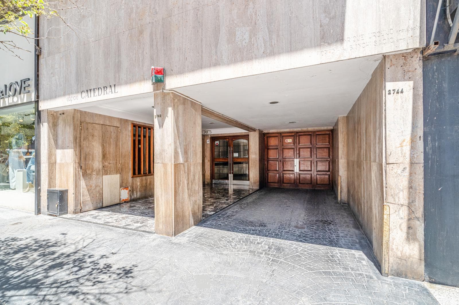 For Sale - 2-Room Apartment - Downtown