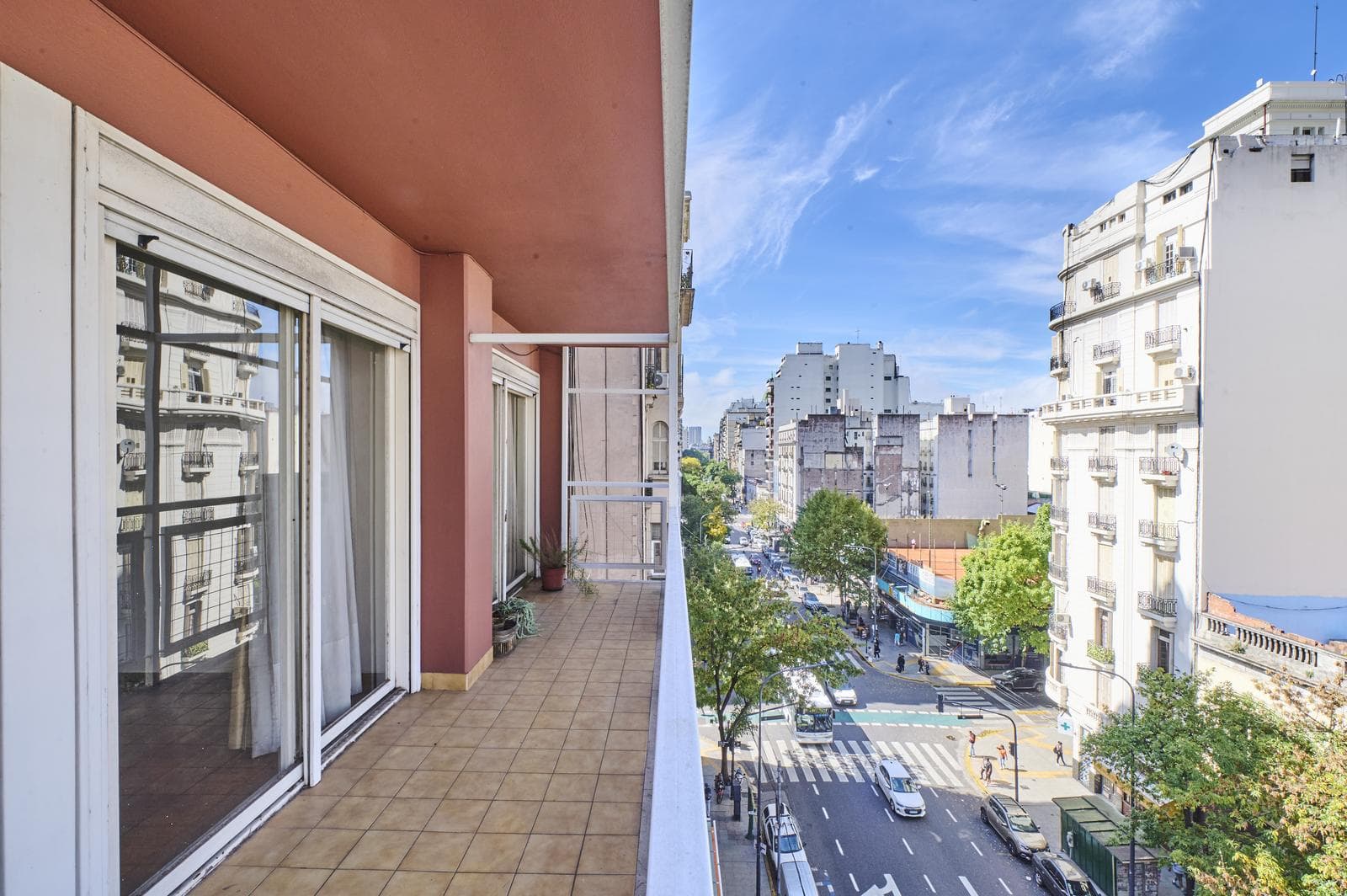 4-room apartment for sale with a balcony—very bright - Congreso