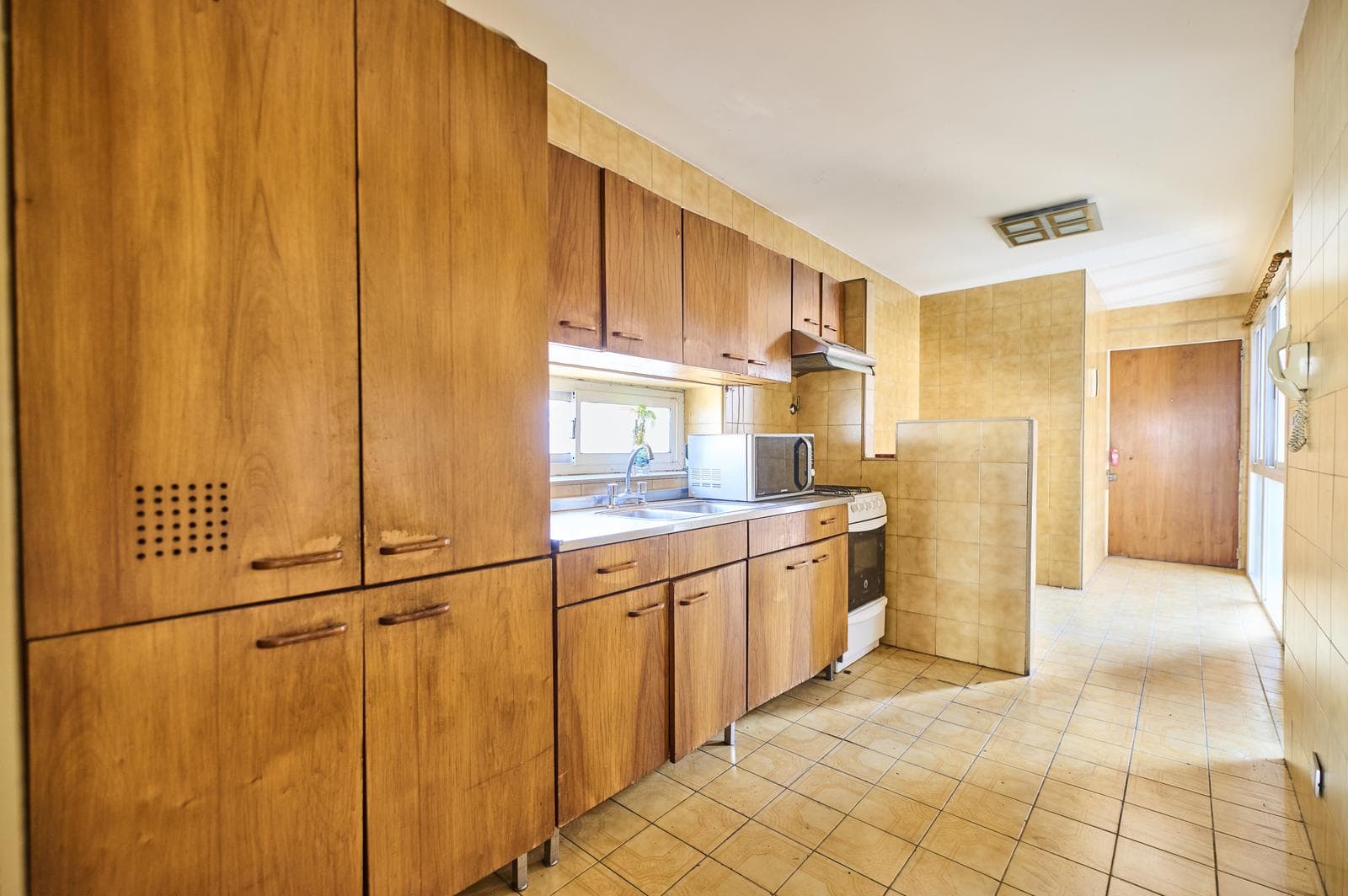 4-room apartment for sale with a balcony—very bright - Congreso