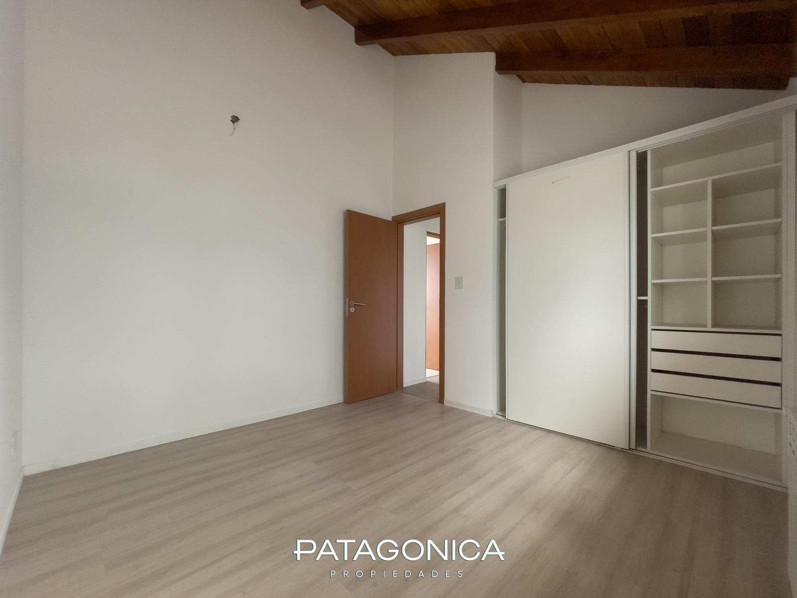 3-ROOM APARTMENT FOR SALE, 94 m², CENTRO/CENTRO, VILLA LA ANGOSTURA
